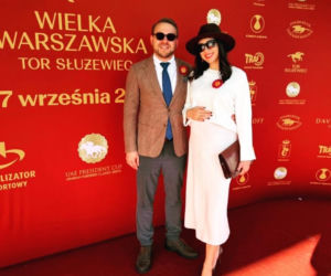 Trzaskowski i Ozdoba z żonami na Wielkiej Warszawskiej. Co za szyk!