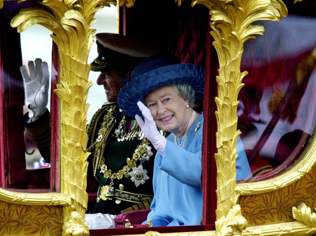 Msza ku czci zmarłej Elżbiety II. Wyjątkowe wykonanie hymnu. "God save the King"