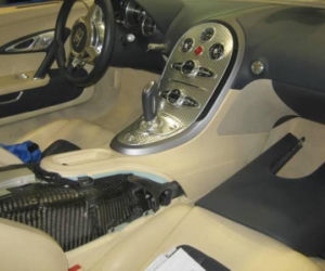 Rozbite Bugatti Veyron