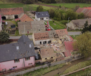 Gruzowisko zamiast domu. Straszny widok w Ożarach 