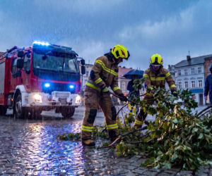 Front burzowy nad Polską. Tysiące interwencji strażaków