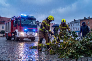 Front burzowy nad Polską. Tysiące interwencji strażaków