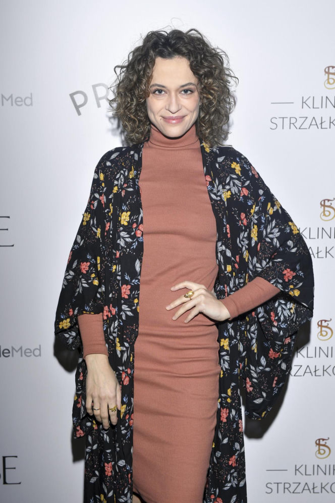 Sadowska w brązie, Richardson w czerwieni, Kumorek z dredami. Co za stylizacje!