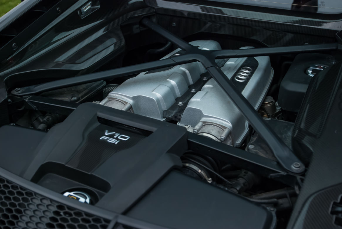 Audi R8 plus V10 5.2 FSI quattro S tronic
