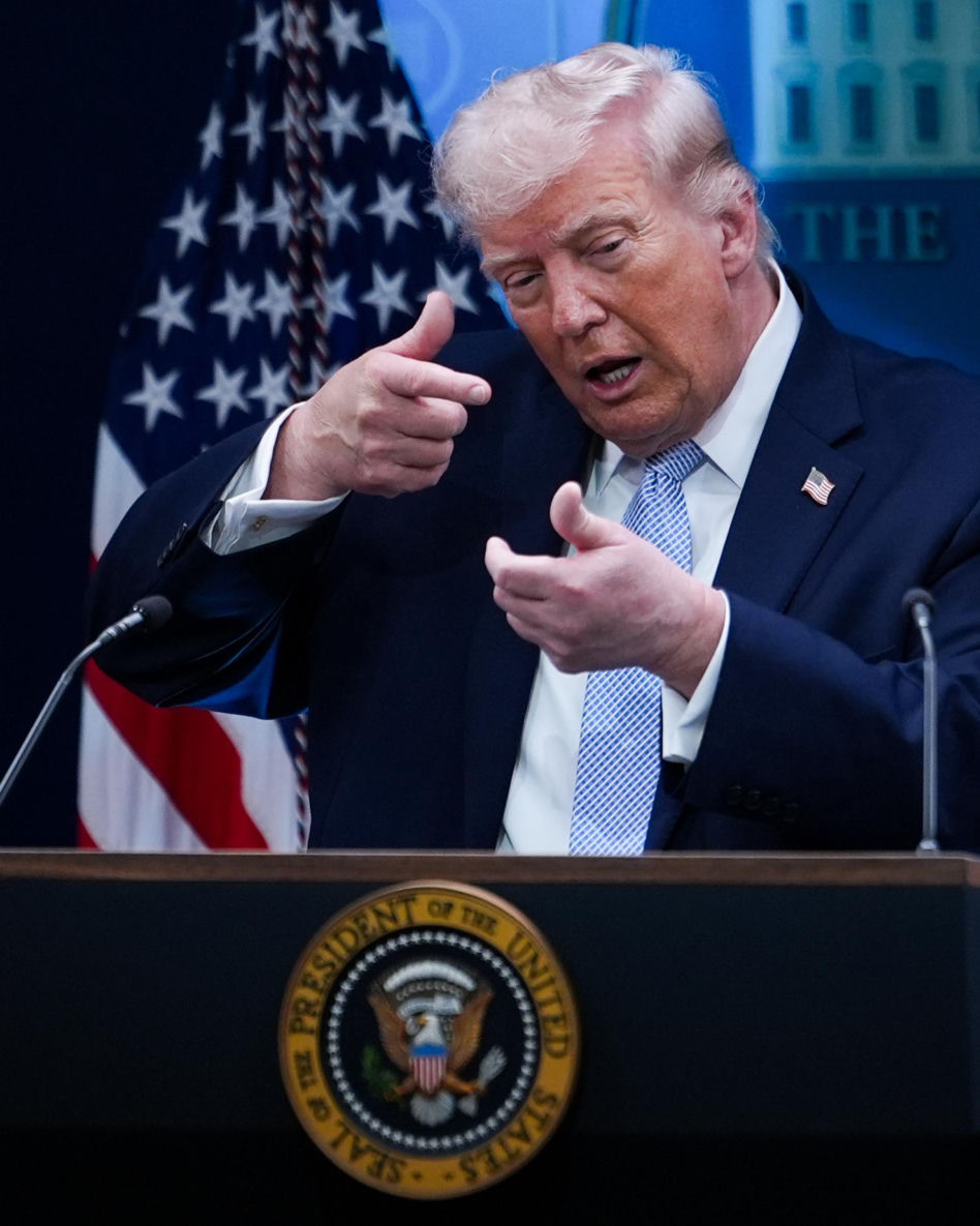 USA większym zagrożeniem niż Chiny? Ameryka pod rządami Trumpa postrzegana negatywnie