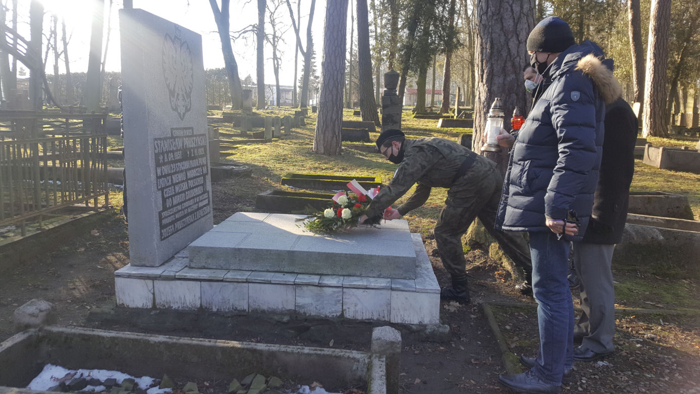 Rocznica Powstania Styczniowego. Cmentarz garnizonowy w Grudziądzu