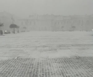 Burza śnieżna w Nowym Sączu