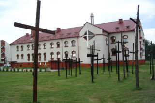 To jedna z najciekawszych małopolskich wsi. Jej mieszkańcy modlą się do świętego męczennika