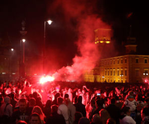 Kibice Legii Warszawa świętujący mistrzostwo Polski