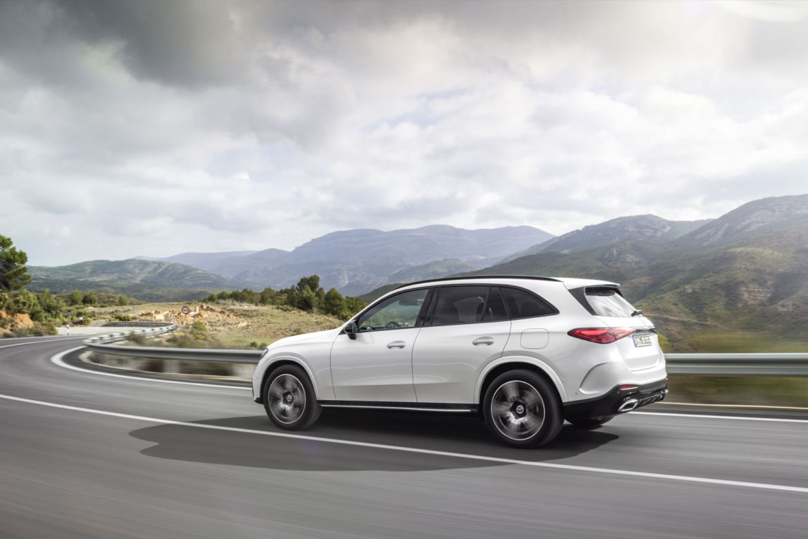 Mercedes-Benz GLC (2023)