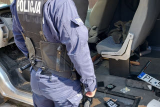 Kibole udawali funkcjonariuszy! Przyjechali prawdziwi policjanci, padły strzały! 