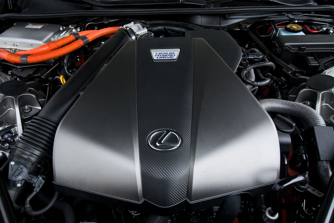 Lexus LC500h 3.5 V6 359 KM Superturismo