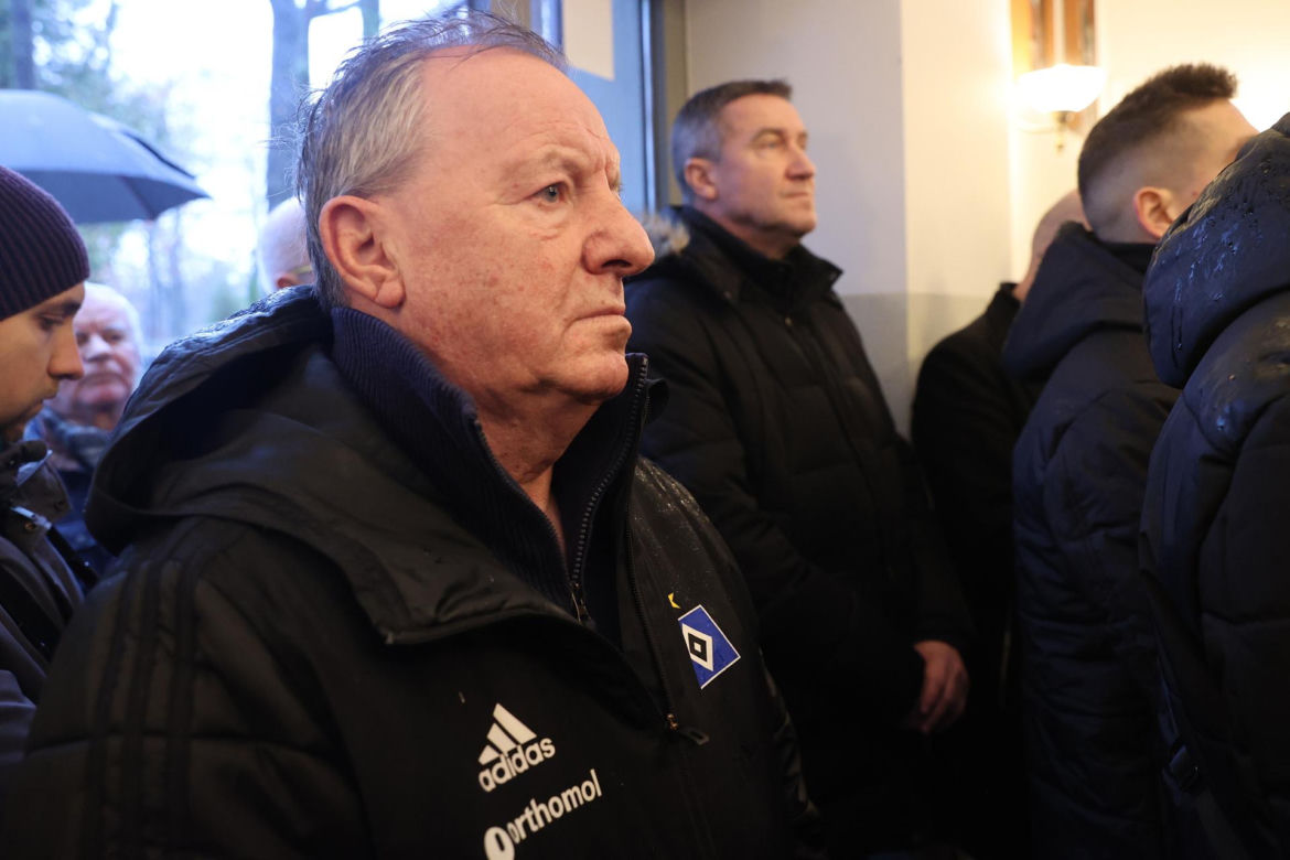Pogrzeb trenera Wojciecha Łazarka