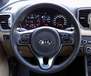 Kia Sportage 1.7 CRDI 6 MT 2WD L