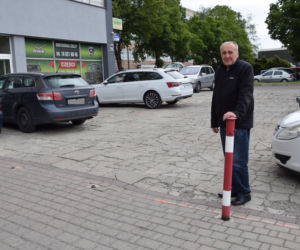 Absurd w Jarosławiu . Największe firmy nie mogą się dogadać -przejście przez drogę kosztuje 15 groszy 