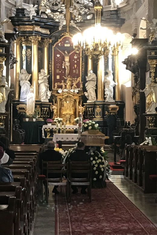 Śmiertelnie pobita przez męża Katarzyna M. została pochowana w Pińczowie