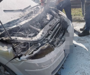 Katowice: Dramat kobiety, której auto stanęło w płomieniach. Znieczulica! 