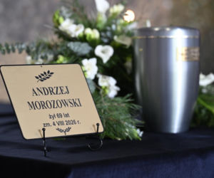 Politycy i dziennikarze na pogrzebie Andrzeja Morozowskiego