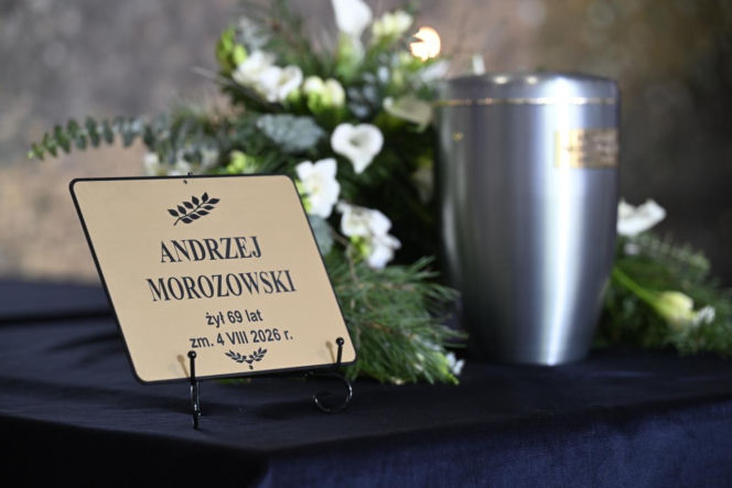 Politycy i dziennikarze na pogrzebie Andrzeja Morozowskiego