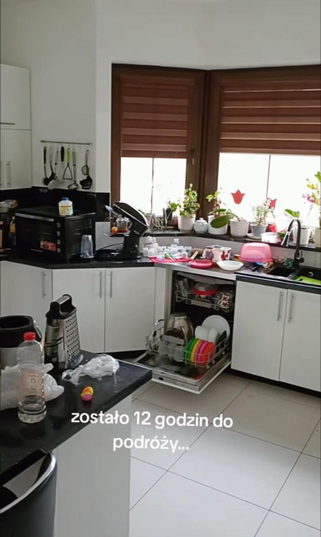 Rodzina pięcioraczków z Horyńca wyleciała do Tajlandii