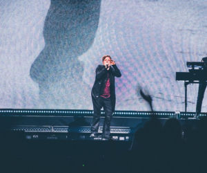Michael Patrick Kelly „Traces Tour 2026” – trzy godziny intymnej muzycznej podróży w Warszawie [RELACJA]