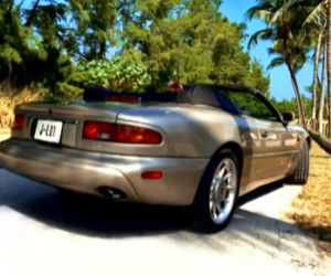 Aston Martin DB7 Volante należący do Jennifer Lopez