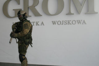 Szczęściarz z góry K-6. Historia pierwszego żołnierza GROM-u ciężko rannego w Afganistanie