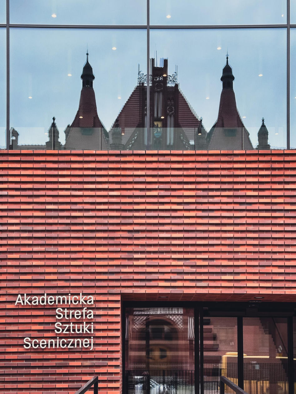 AKADEMICKA STREFA SZTUKI SCENICZNEJ W KATOWICACH
