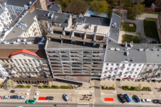 Blok przy Targowej 42 w Warszawie