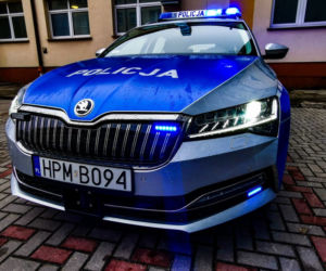 Hybrydowy radiowóz Skoda Superb iV 
