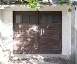 Dom Kaczyńskiego popada w ruinę