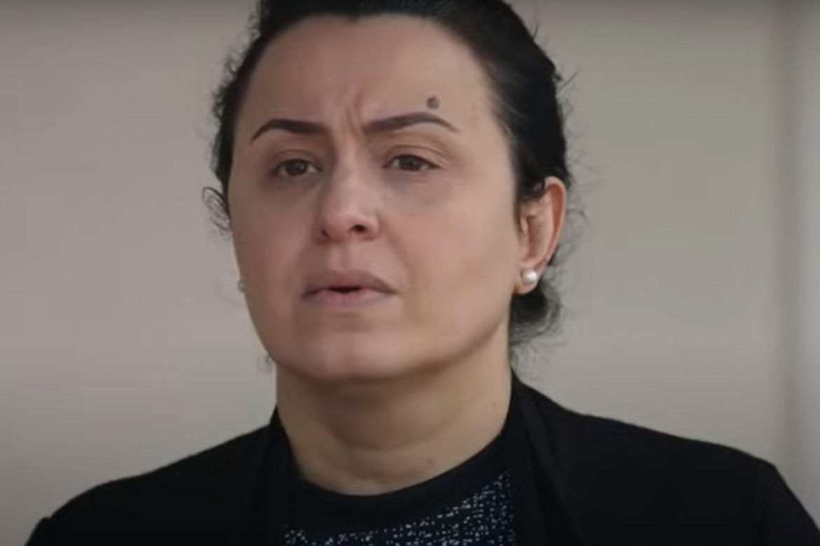 Na ten widok Semra się wścieknie! Będzie przekonana, że Yasemin wciąż ma kontakt z tamtymi ludźmi 