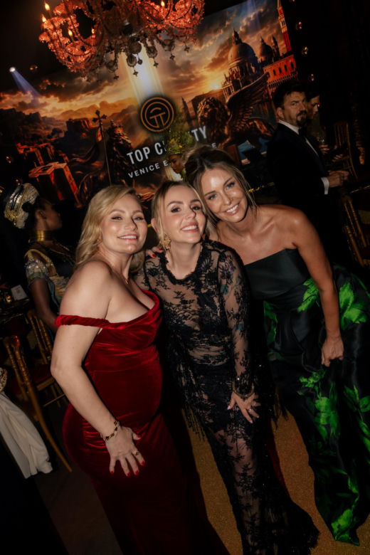 Pierwsza międzynarodowa edycja TOP CHARITY Venice Experience zrobiona przez Omenę Mensah