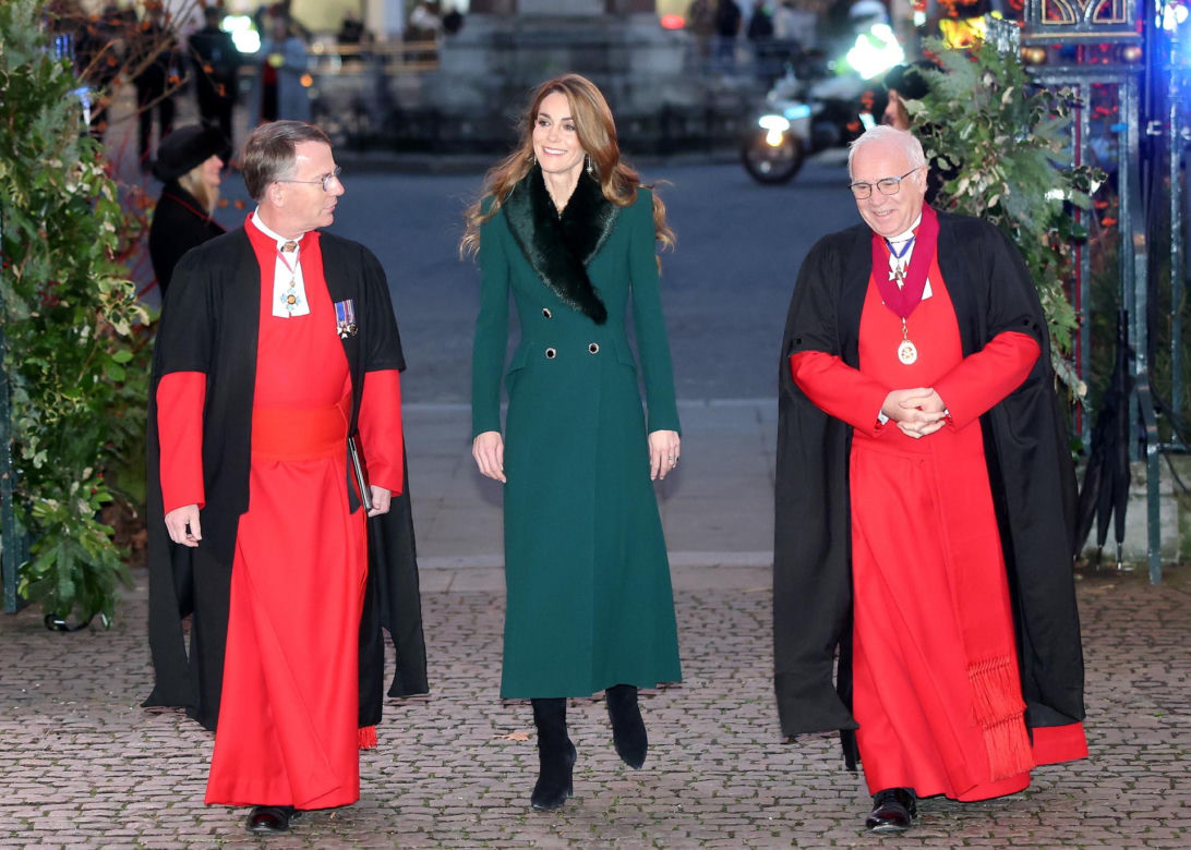 Kate i William z dziećmi na świątecznym koncercie