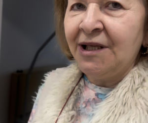 Doda urządziła rodzicom pokój na starość