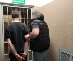 Mężczyzna zatrzymany przez policjantów