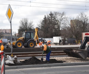 Remont ulicy Kujawskiej w Bydgoszczy trwa. Rozpoczęły się prace przy zieleni