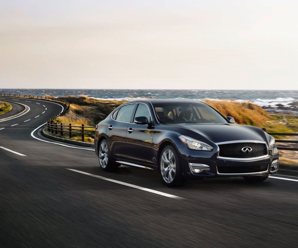 nowe Infiniti Q70L