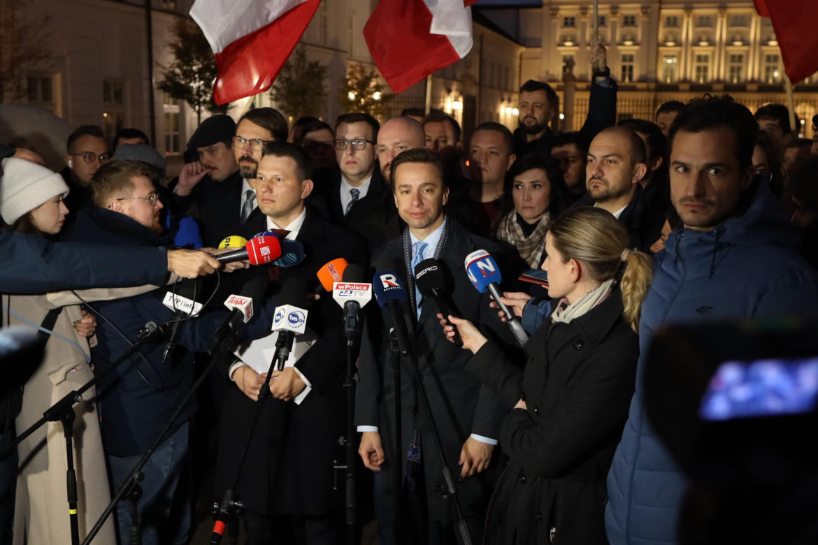 Najważniejsi politycy zjechali do prezydenta na rozmowy o Trybunale Konstytucyjnym