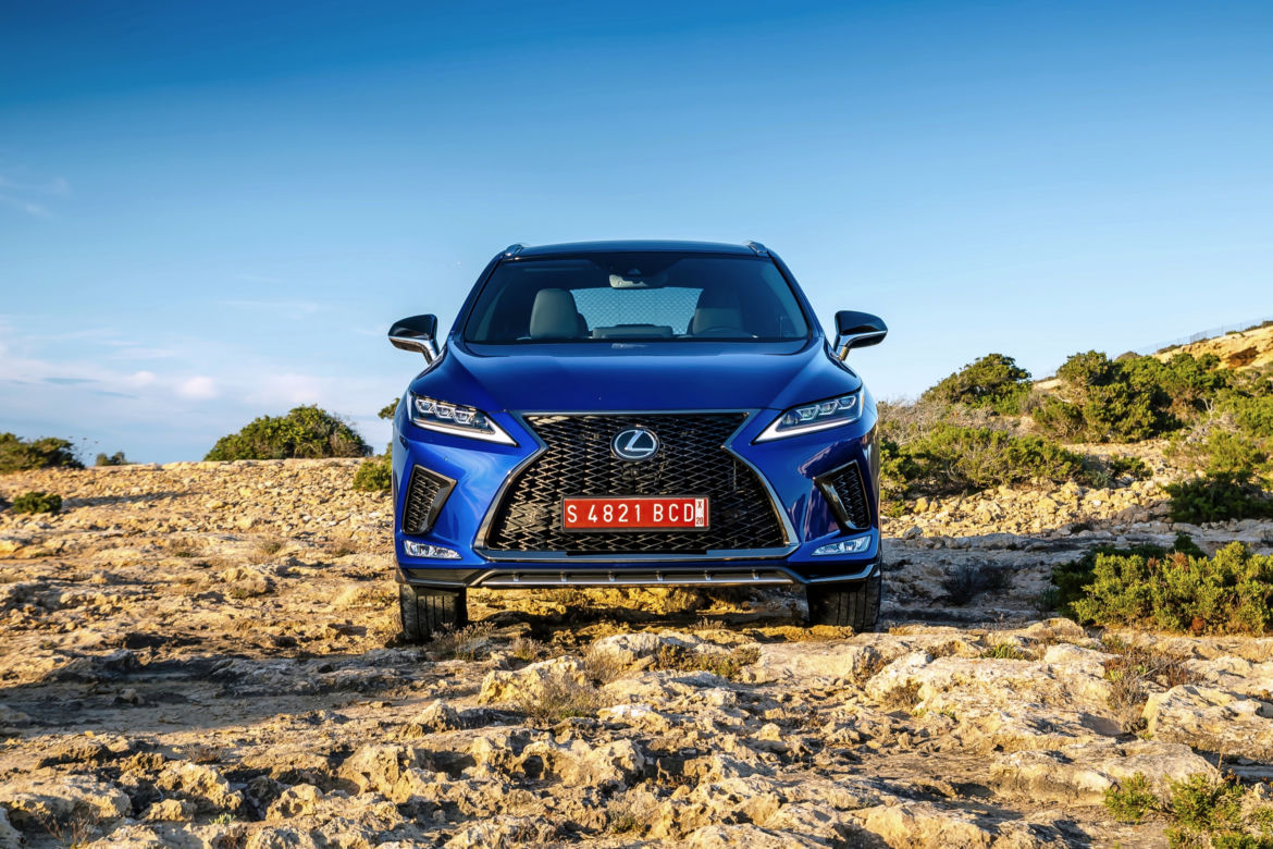 Lexus RX lifting 2020