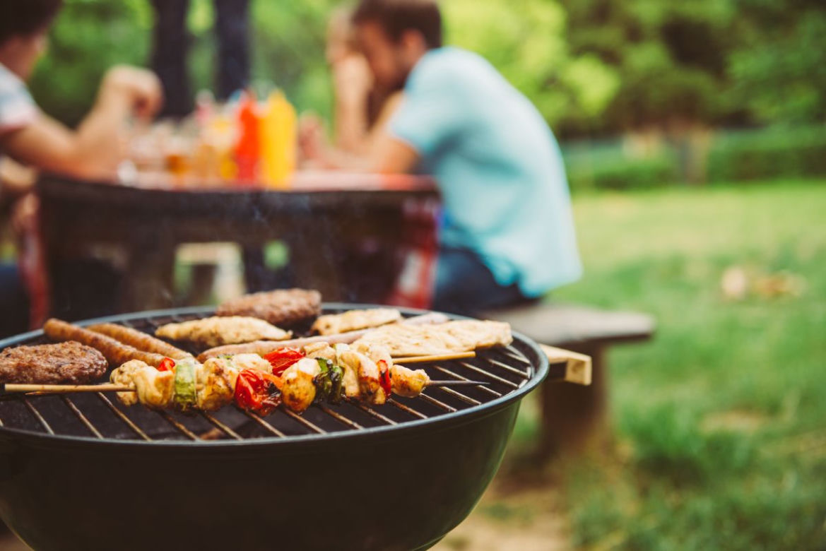 Grill w ogrodzie