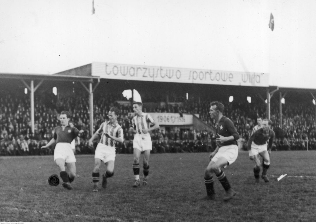 Tak wyglądały derby Krakowa. Przedwojenne zdjęcia to prawdziwa podróż w czasie!