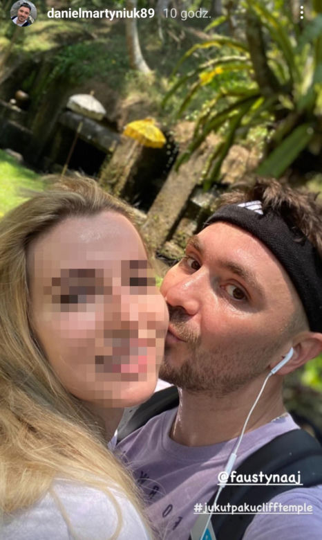 Daniel Martyniuk i Faustyna wzięli ślub na Bali! Kwiecisty ołtarz, wodospad i piękna, biała suknia