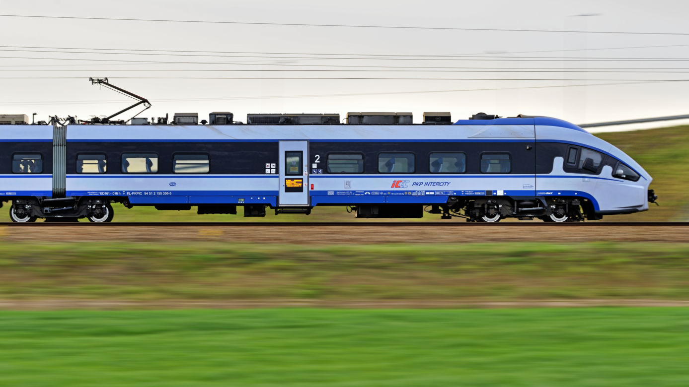 W pociągu PKP InterCity "Niemcewicz" zarwał się sufit! Szok na trasie Warszawa-Terespol [ZDJĘCIA]. Kontener: Warszawa.