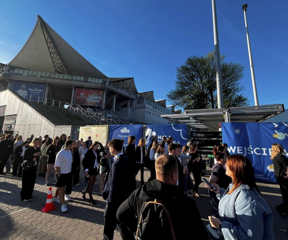 Ci uczniowie napiszą maturę 2026 inaczej niż wszyscy! Jest ich aż 8 tysięcy 
