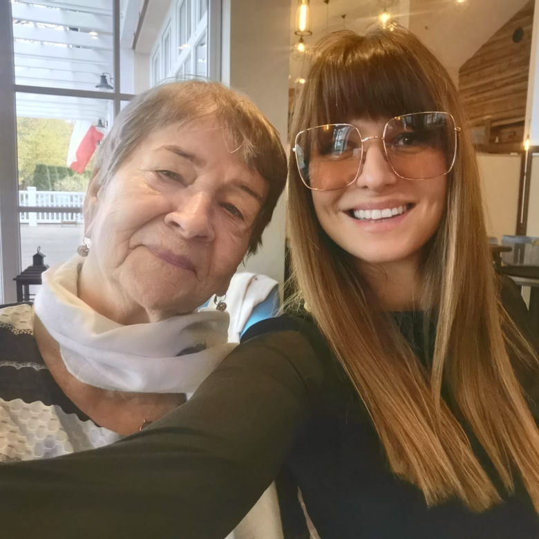 Anna Lewandowska z babcią