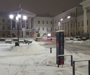 Gołoledź paraliżuje Polskę