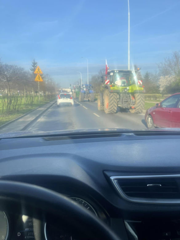 Wielki protest rolników wokół Wrocławia. Protestujący byli u prezydenta Jacka Sutryka   