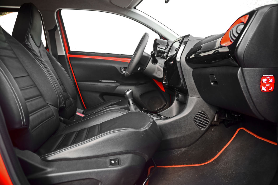 Nowa Toyota Aygo 1.0 wersja X-CITE