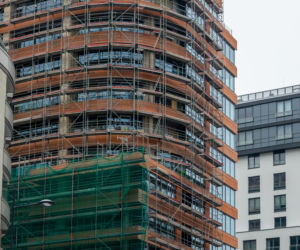 Apartamentowiec Flare przy Grzybowskiej 6A w Warszawie